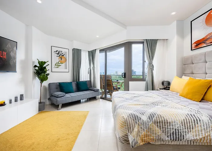 Stylish Studio At Tambuli Residences Ocean View 8Th Floor Tower C By Dominik Apartment *